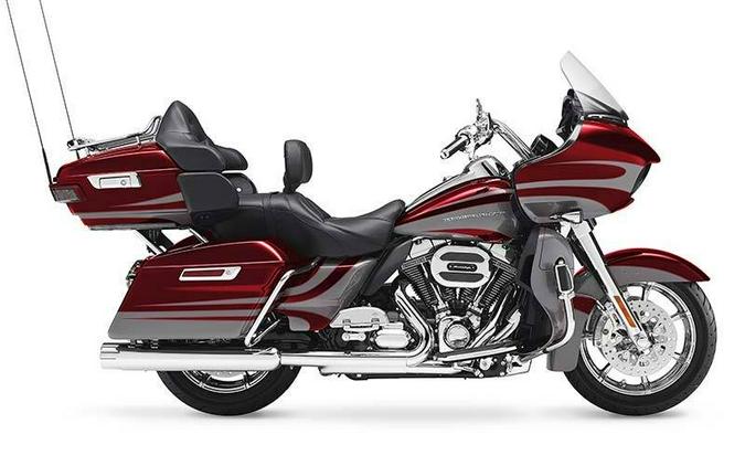 2016 Harley-Davidson CVO™ Road Glide™ Ultra
