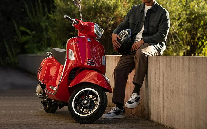 2024 Vespa GTS Super 300