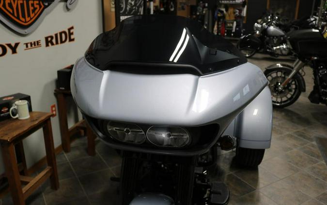 2024 Harley-Davidson® FLTRT - Road Glide® 3