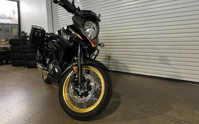 2025 Suzuki V-Strom 650XT Adventure