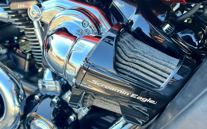 2017 Harley-Davidson FLHXSE - CVO Street Glide