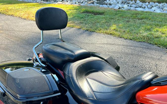 2017 Harley-Davidson FLHXSE - CVO Street Glide