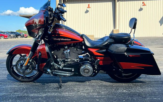 2017 Harley-Davidson FLHXSE - CVO Street Glide