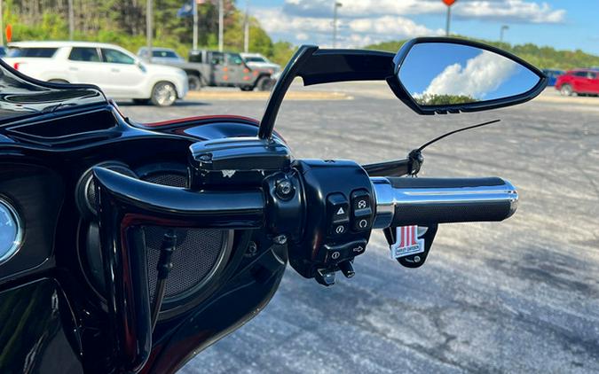 2017 Harley-Davidson FLHXSE - CVO Street Glide
