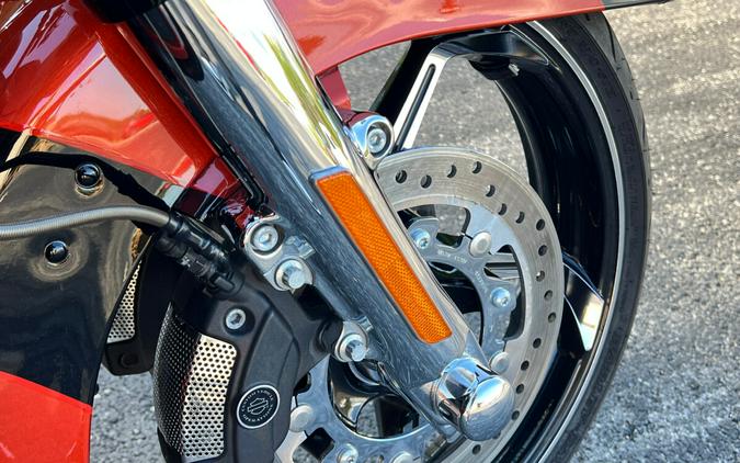 2017 Harley-Davidson CVO Street Glide FLHXSE