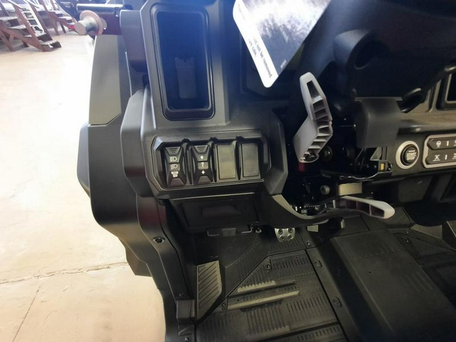 2026 Can-Am® Defender MAX X mr HD11 with half-doors