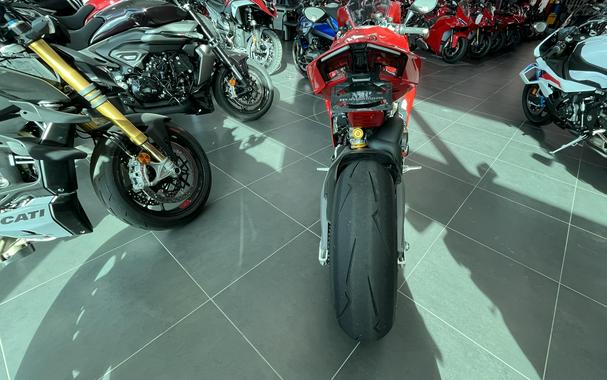 2025 Ducati PANIGALE V4S