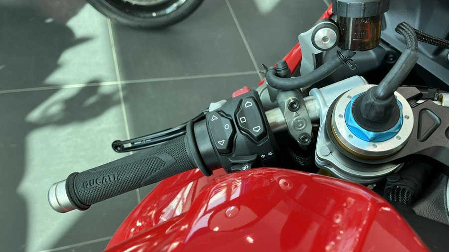 2025 Ducati PANIGALE V4S