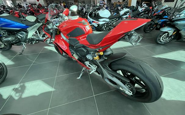 2025 Ducati PANIGALE V4S