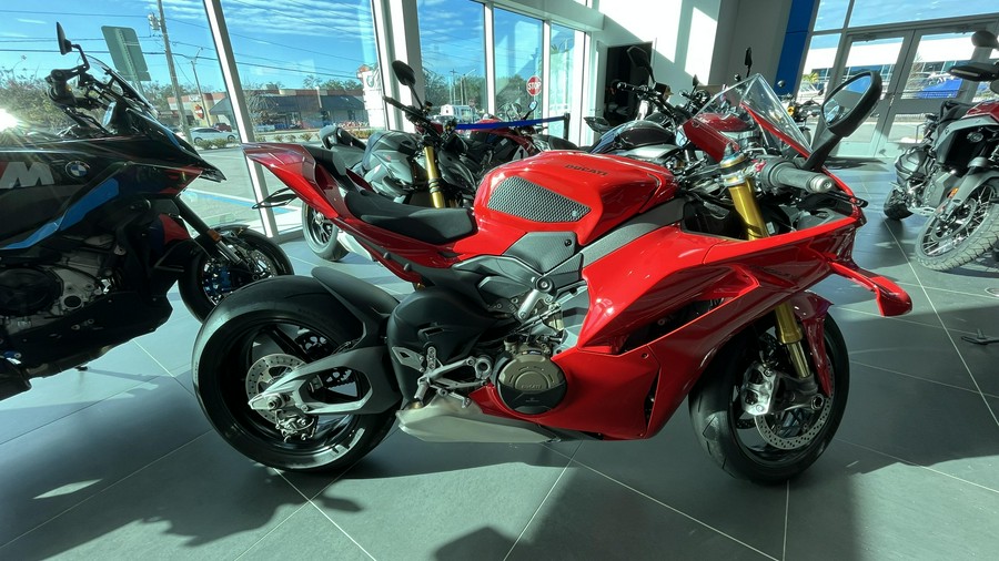 2025 Ducati PANIGALE V4S