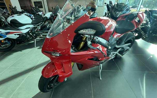 2025 Ducati PANIGALE V4S