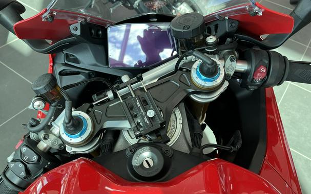 2025 Ducati PANIGALE V4S
