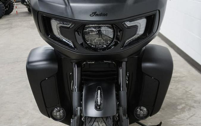 2024 Indian Motorcycle® Pursuit® Dark Horse® with PowerBand Audio Package Black Smoke