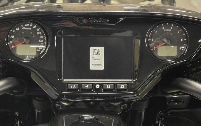 2025 Indian Motorcycle® Roadmaster® Dark Horse® with PowerBand Audio Package