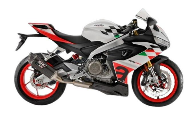 2023 Aprilia RS 660 Extrema First Look [37 Pounds Lighter!]