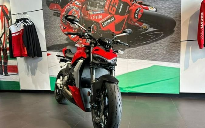 2022 Ducati Streetfighter V2 Ducati Red