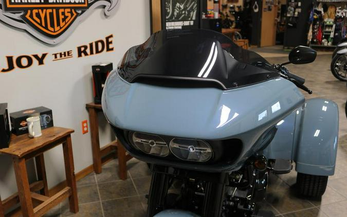 2024 Harley-Davidson® FLTRT - Road Glide® 3