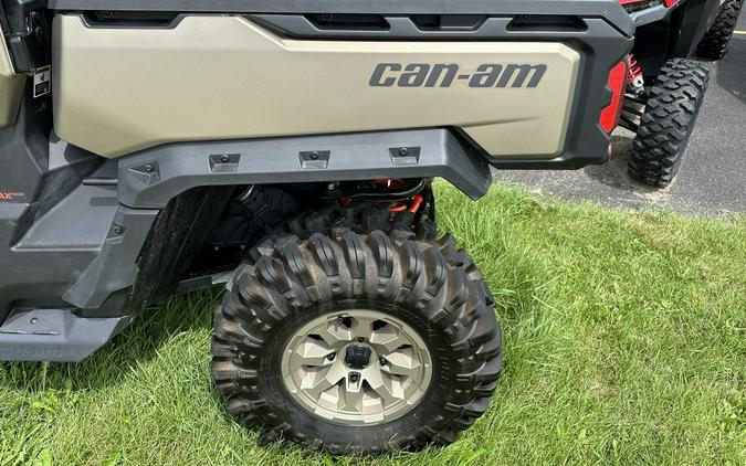 2023 Can-Am® Defender X mr HD10