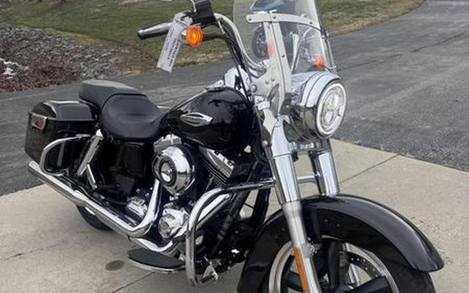 2014 Harley-Davidson® FLD - Dyna® Switchback™