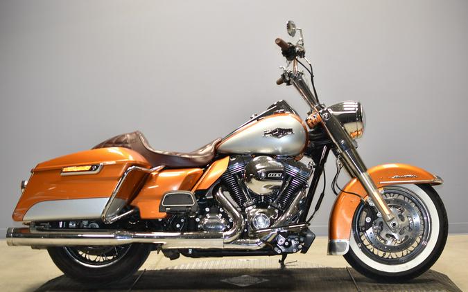 2014 Harley-Davidson Road King FLHR