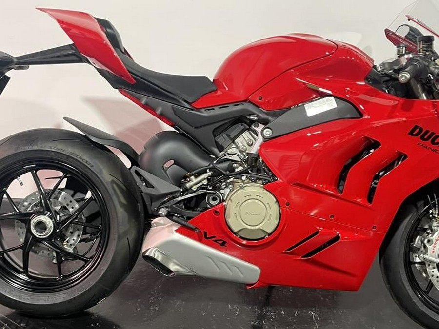 2024 Ducati Panigale V4 Red