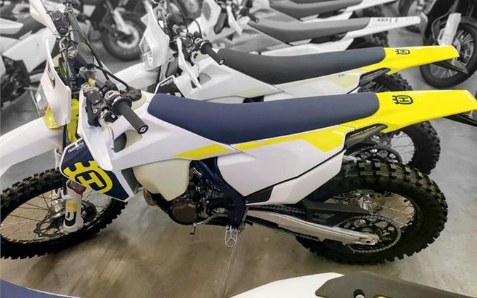 2023 Husqvarna FE 450 First Look [6 Fast Facts – New Model]