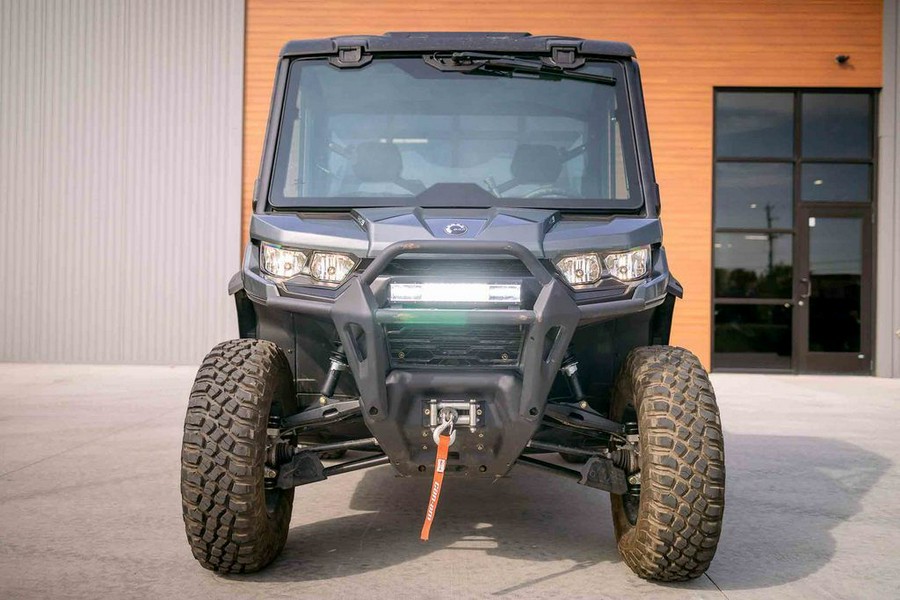 2023 Can-Am® Defender XT HD9