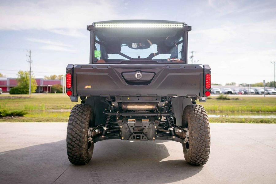 2023 Can-Am® Defender XT HD9