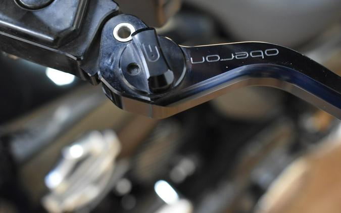 FLHXS 2017 Street Glide® Special