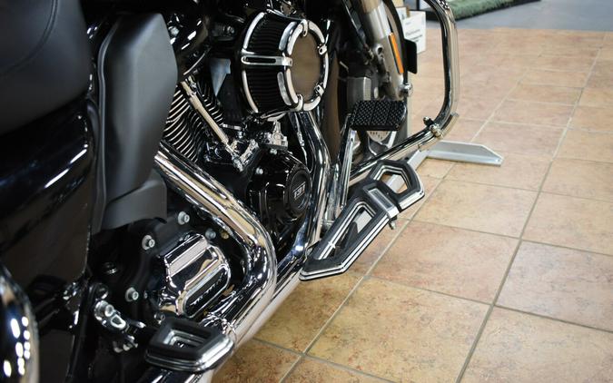 FLHXS 2017 Street Glide® Special