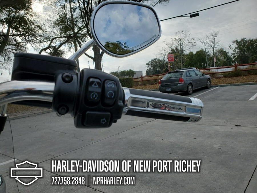 2024 Harley-Davidson® Heritage Classic 114