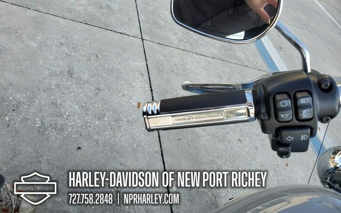 2024 Harley-Davidson® Heritage Classic 114