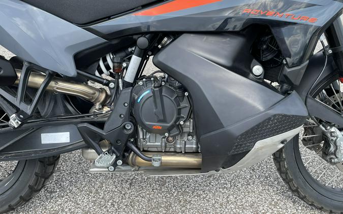2023 KTM 890 Adventure