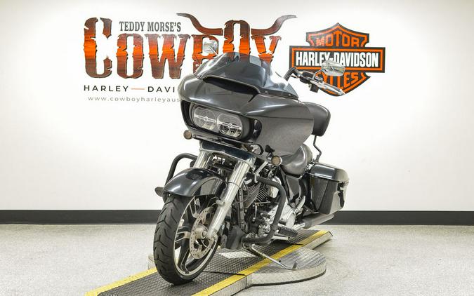 2017 Harley-Davidson® FLTRX - Road Glide®