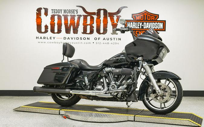 2017 Harley-Davidson® FLTRX - Road Glide®