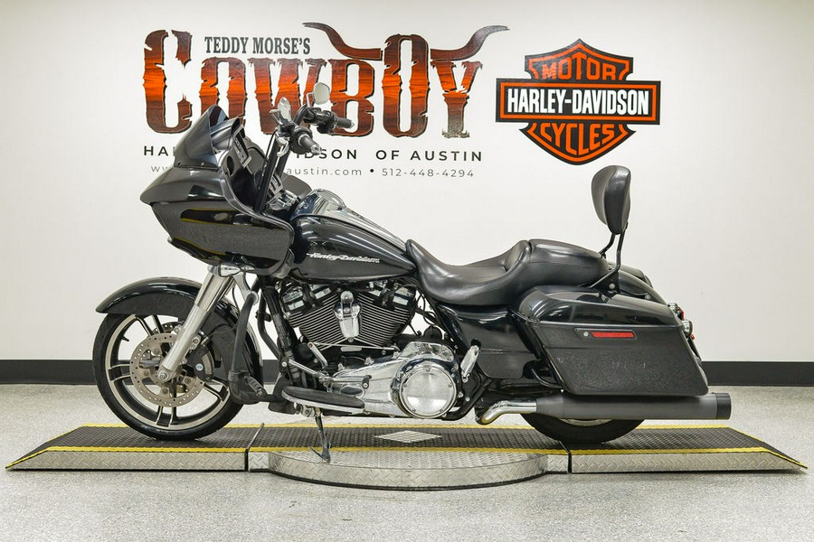 2017 Harley-Davidson® FLTRX - Road Glide®