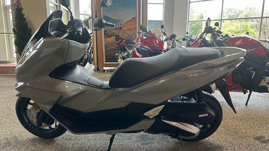 2025 Honda PCX