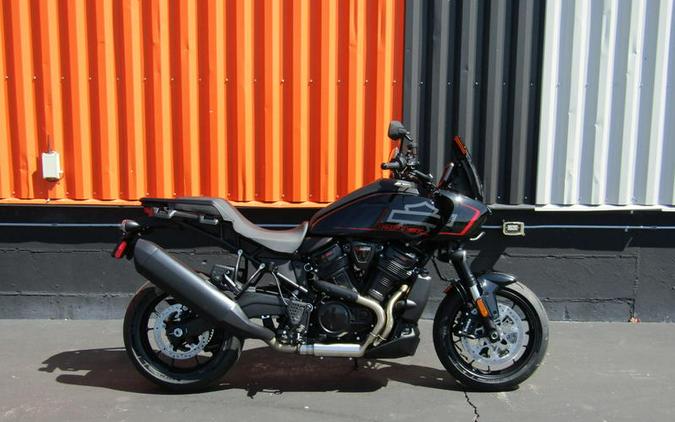 2026 Harley-Davidson® Pan America® 1250 ST