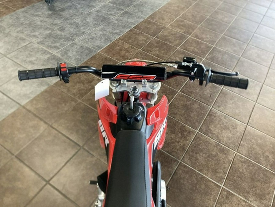 2025 SSR SR110-SE