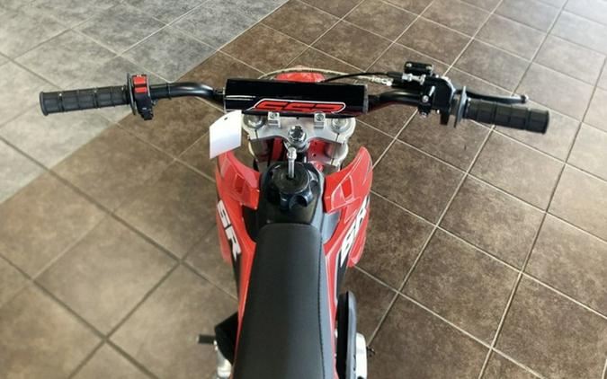 2025 SSR SR110-SE