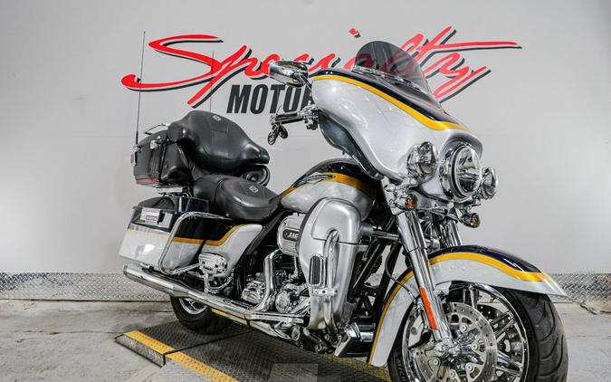 2012 Harley-Davidson CVO™ Ultra Classic® Electra Glide®