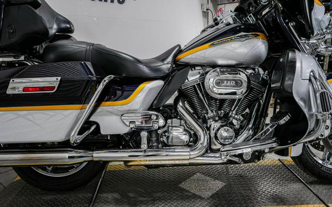 2012 Harley-Davidson CVO™ Ultra Classic® Electra Glide®