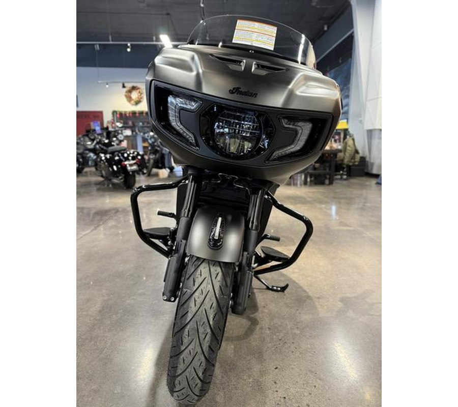 2026 Indian Motorcycle® Challenger® Dark Horse® Black Smoke