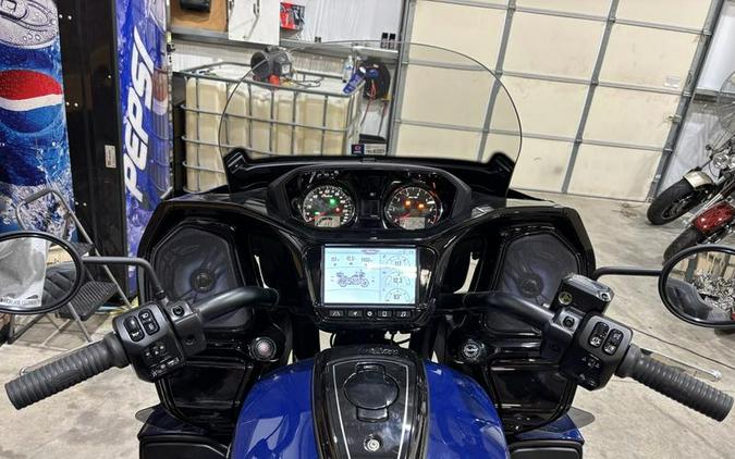 2024 Indian Motorcycle® Pursuit® Dark Horse® with PowerBand Audio Package Springfield Blue
