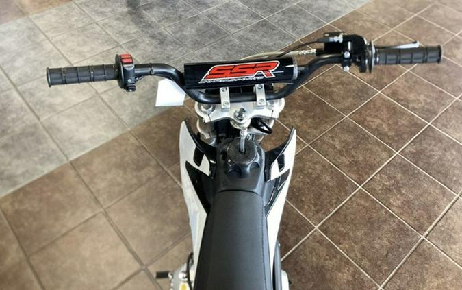 2025 SSR SR110-SE