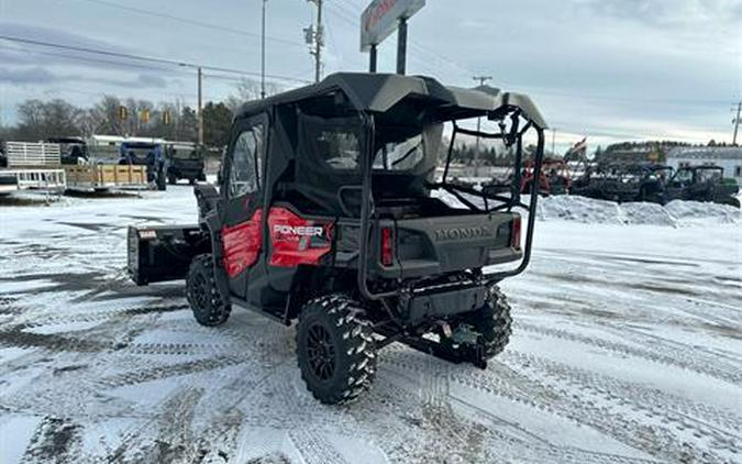 2024 Honda Pioneer 1000-5 Deluxe