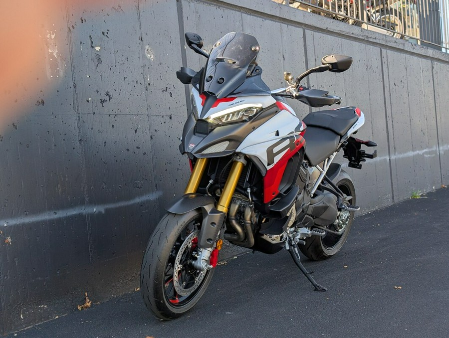 2025 Ducati Multistrada V4 RS