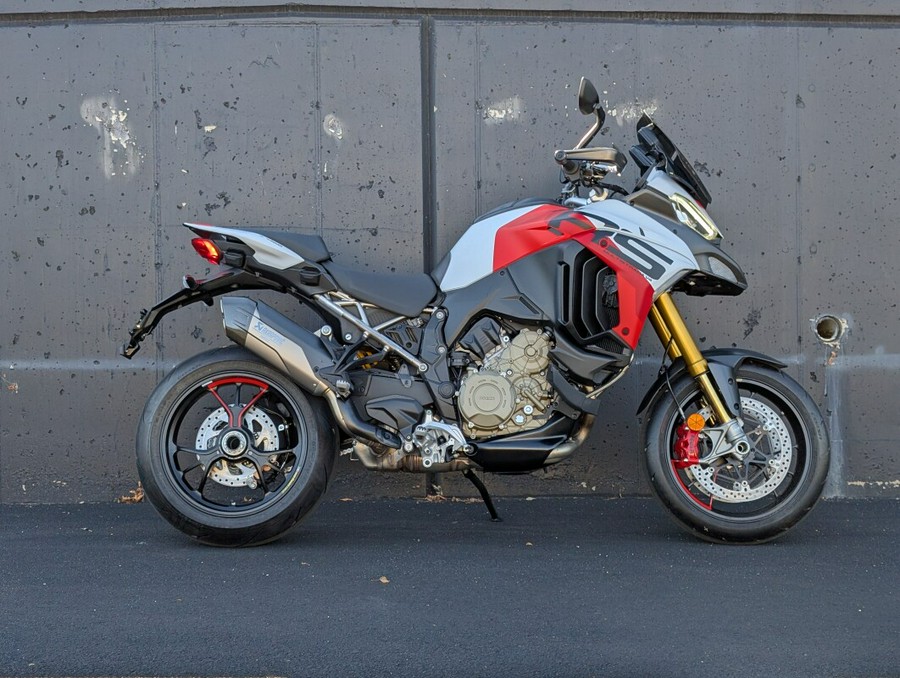 2025 Ducati Multistrada V4 RS