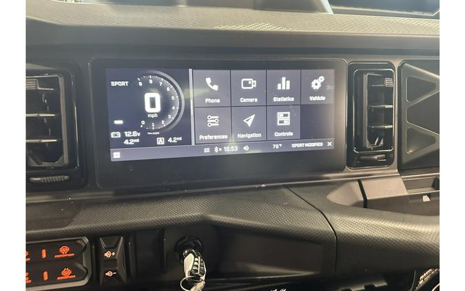 2026 Can-Am Defender Limited HD11