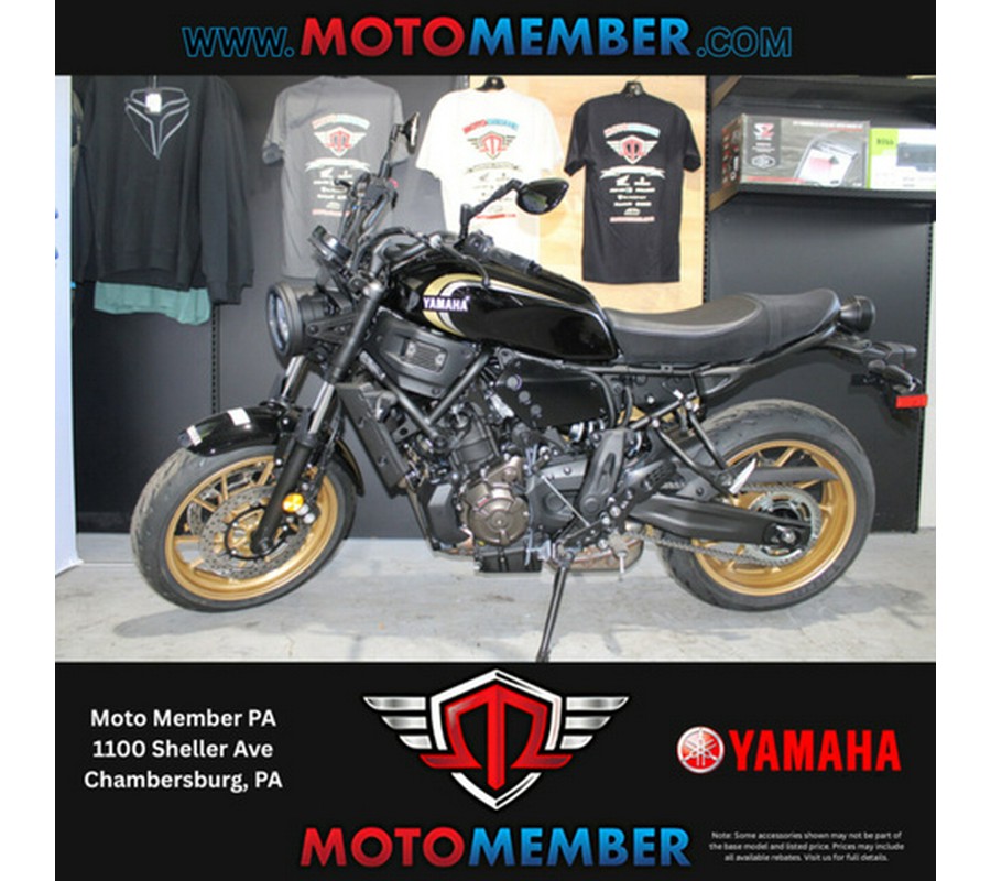 2025 Yamaha XSR 700